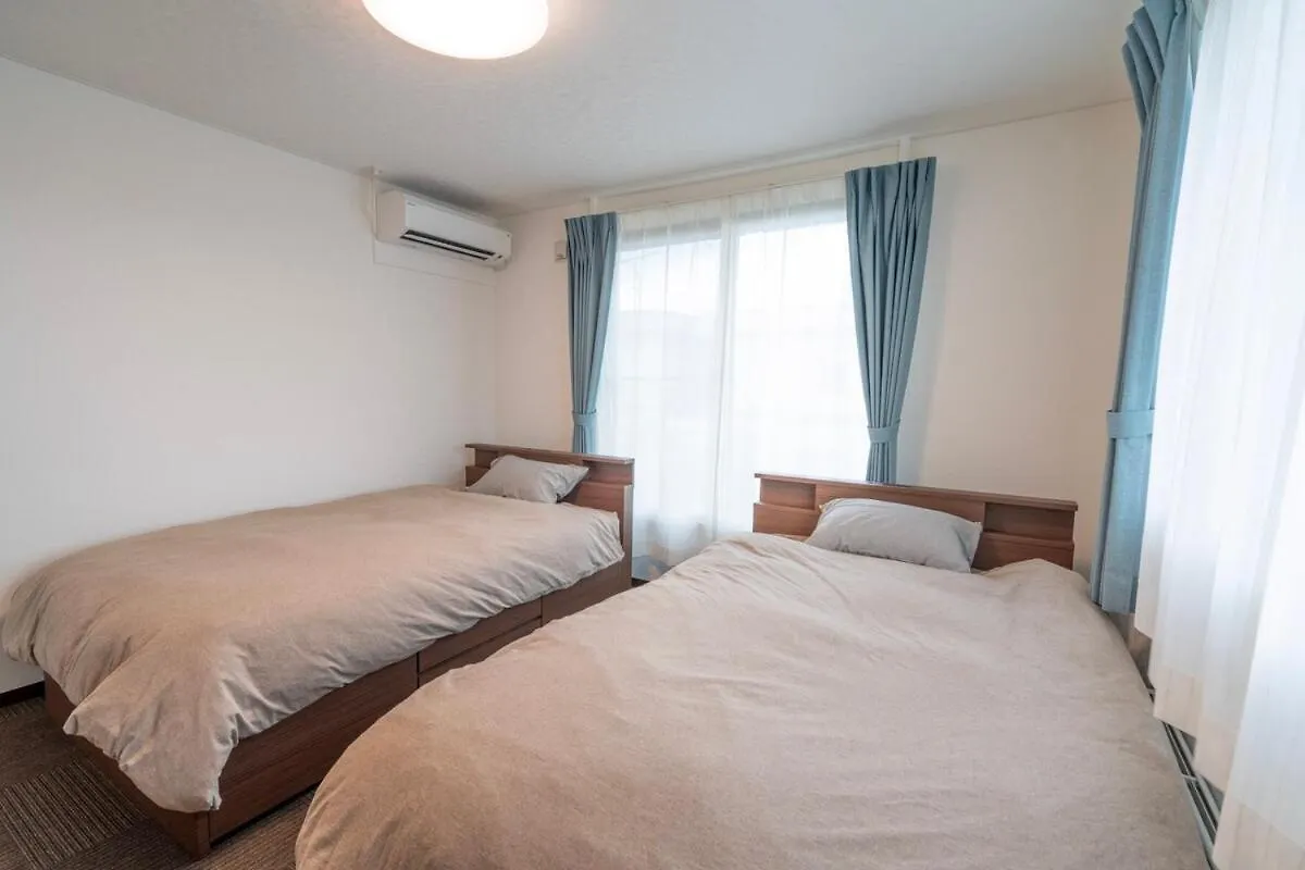 Green Hills Sapporo 5 Bedroom 10 Beds 2 Bath 2 Free Parking Spaces Сasa de vacaciones