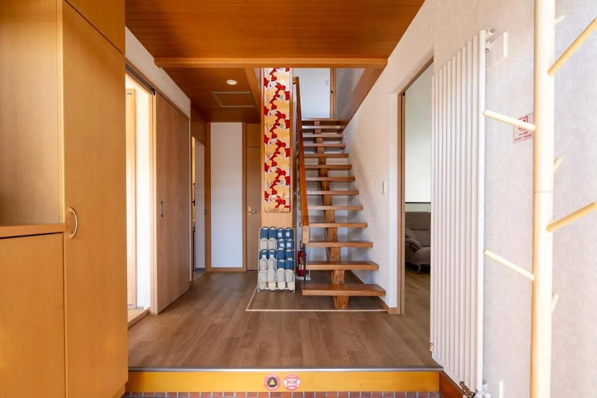 Green Hills Sapporo 5 Bedroom 10 Beds 2 Bath 2 Free Parking Spaces Сasa de vacaciones